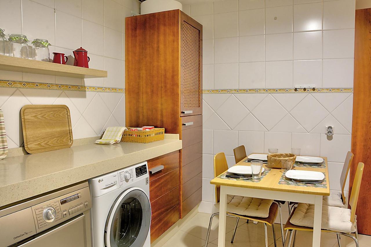San Bernardo Family Apartment Siviglia Esterno foto