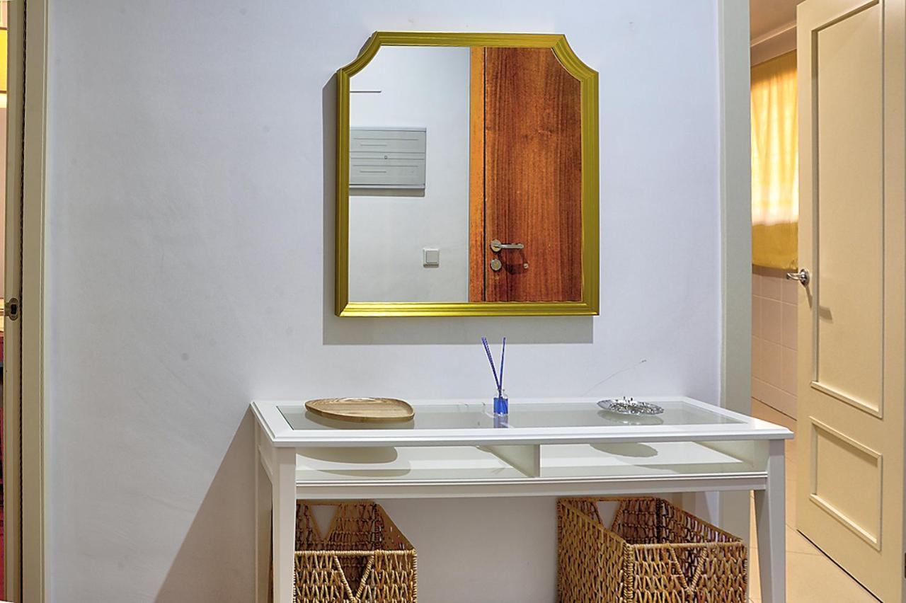 San Bernardo Family Apartment Siviglia Esterno foto